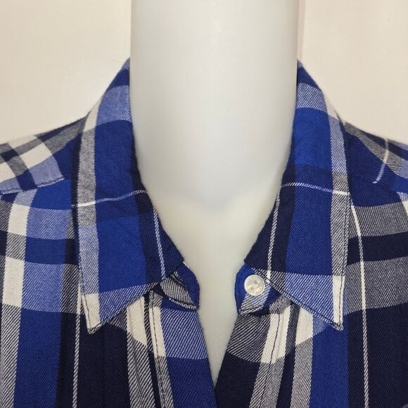 Express Boyfriend Blue Plaid Tab-Sleeve Button-Up Blouse, Size Small - Picture 4 of 8